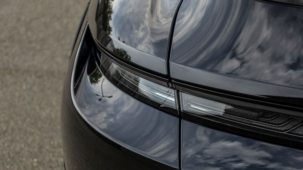Porsche Taycan Performance Plus 105Kwh Black Edition Saloon E ND75ZWS Black #37