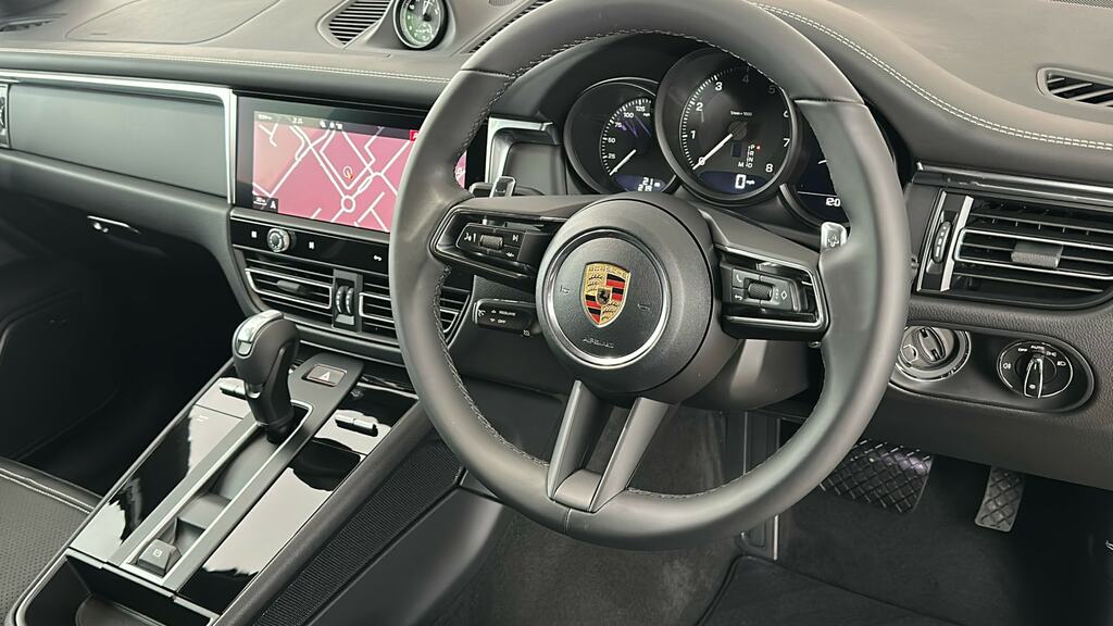 Porsche Macan 380Kw 4S 100Kwh Black #34
