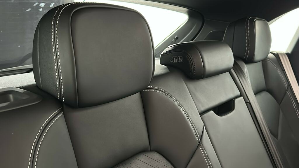 Porsche Macan 380Kw 4S 100Kwh Black #16