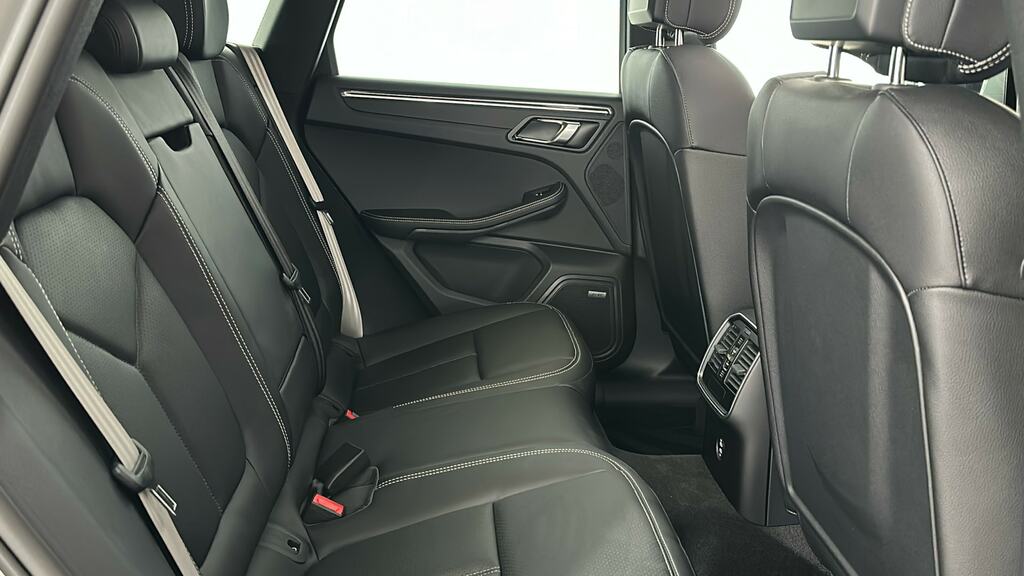 Porsche Macan 380Kw 4S 100Kwh Black #39