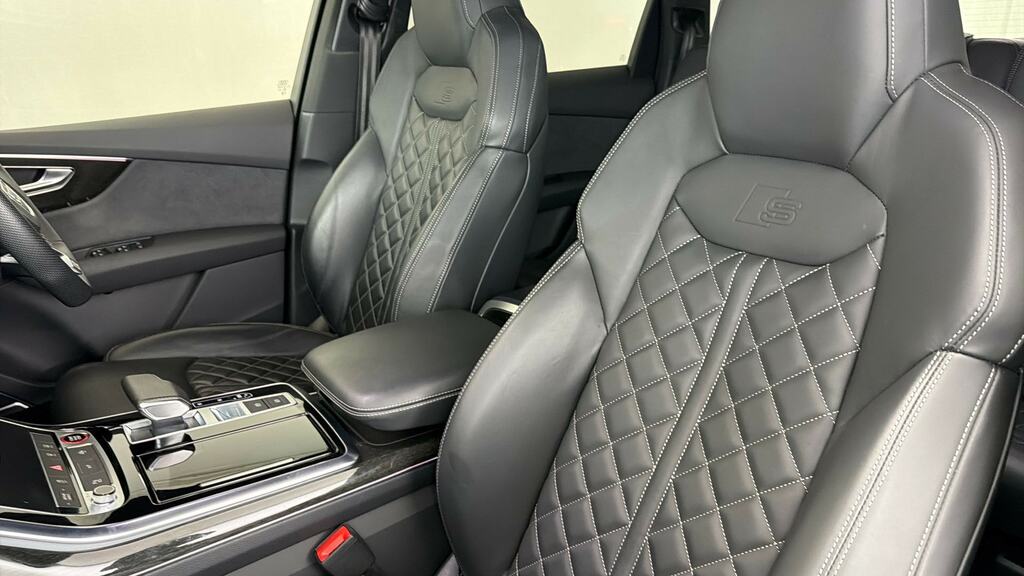 Audi Q7 3.0 Tdi V6 50 Black Edition Black #15