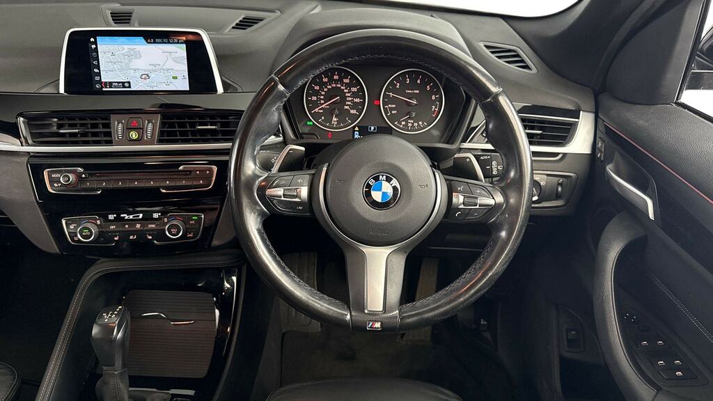 BMW X1 Xdrive 20I M Sport Step Black #5