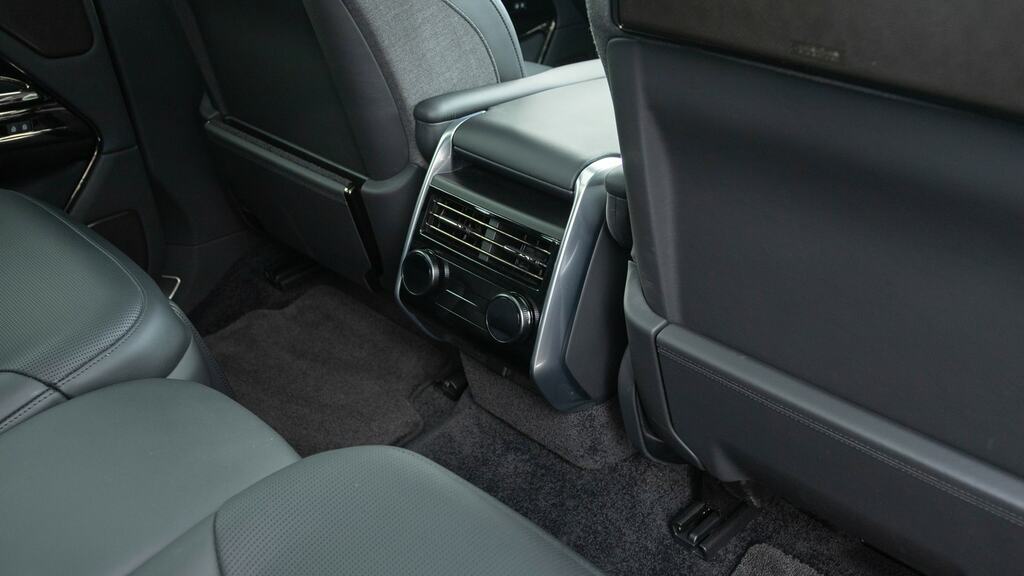 Land Rover Range Rover 2.0 D200 Dynamic Se 2025 White #18