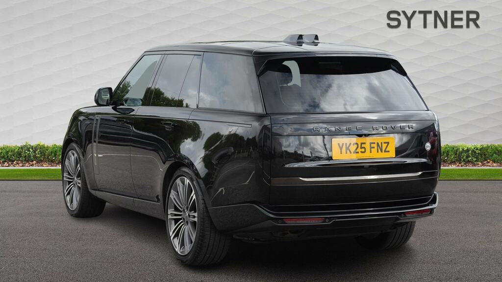 Land Rover Range Rover 4.4 P615 V8 Sv Black #2