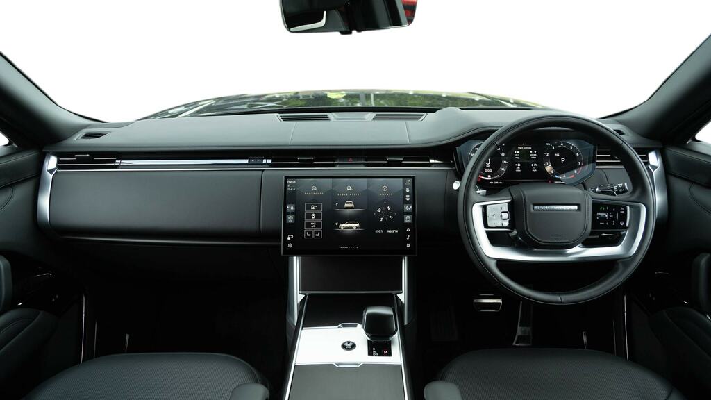 Land Rover Range Rover 2.0 D200 Dynamic Se 2025 White #9