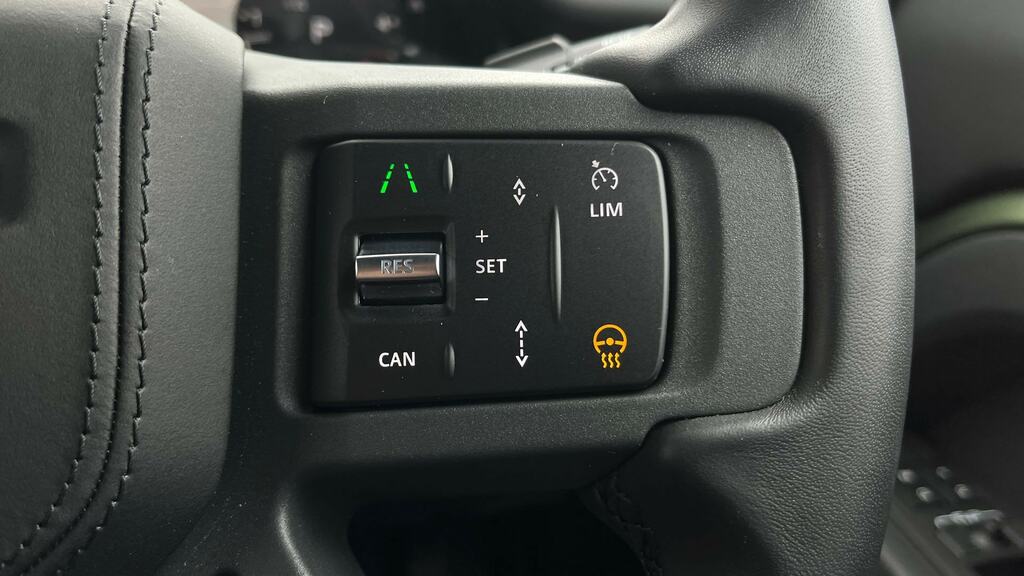 Land Rover Defender 110 2.5 Td5 Pickup High Capacity Gold #25