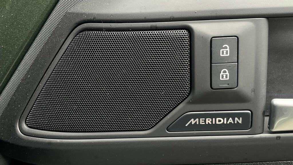 Land Rover Defender 110 2.5 Td5 Pickup High Capacity Gold #21