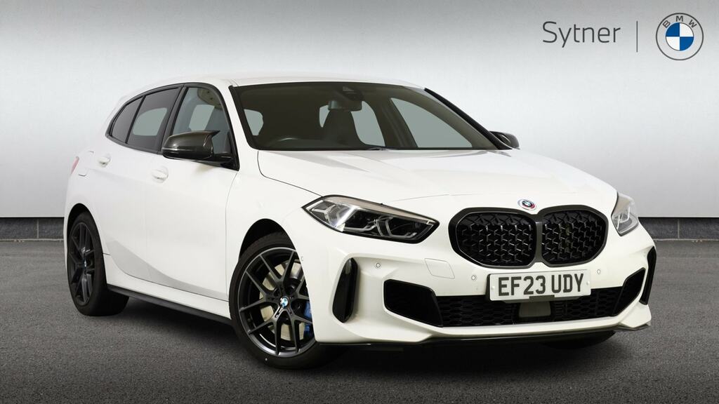 BMW 1 Series M135i Xdrive Step White
