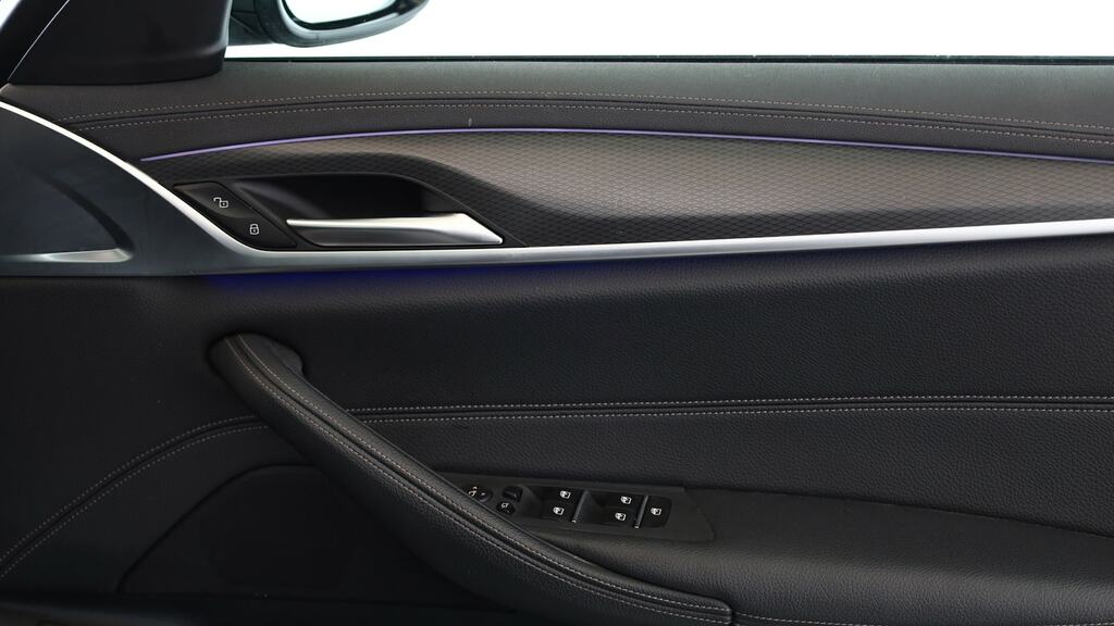 BMW 5 Series 530E M Sport Pro Tech Plus Blue #19