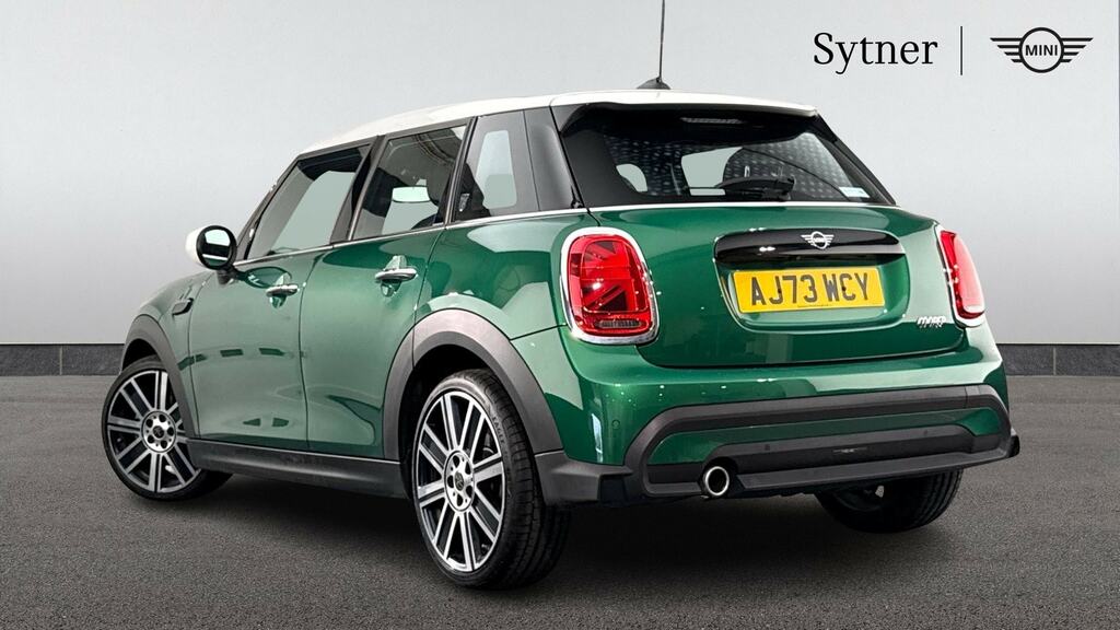Mini Hatch 1.5 Cooper Exclusive Premium Plus AJ73WCY Green #2