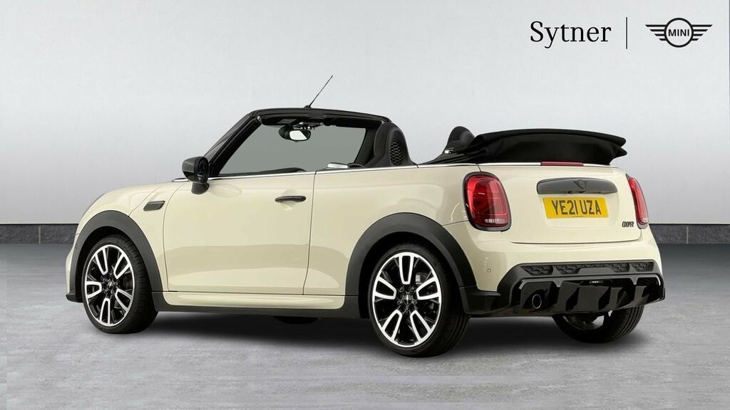 Mini Convertible 1.5 Cooper Sport Comfortnav Pack YE21UZA White #2