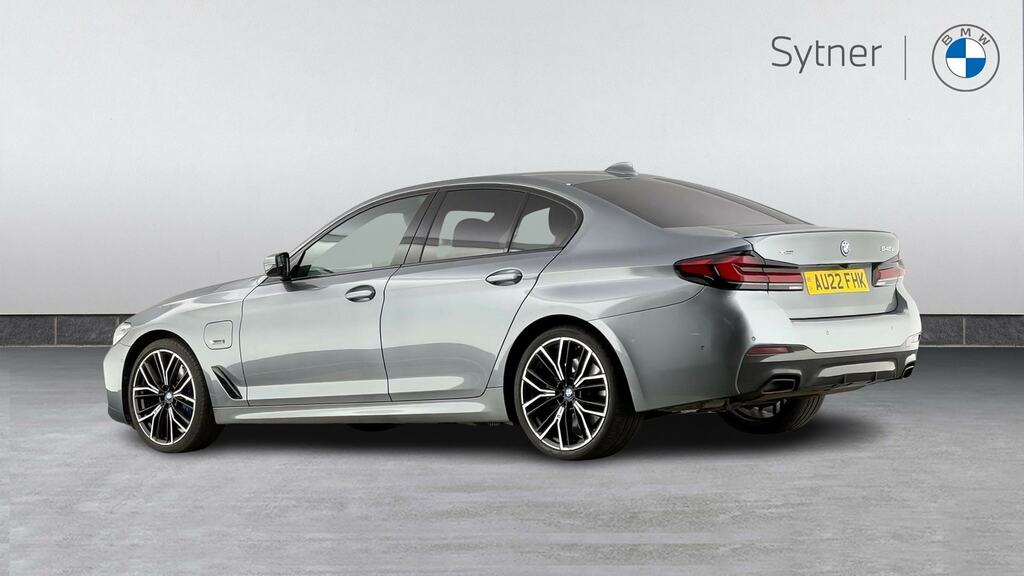 BMW 5 Series 545E Xdrive M Sport Blue #2