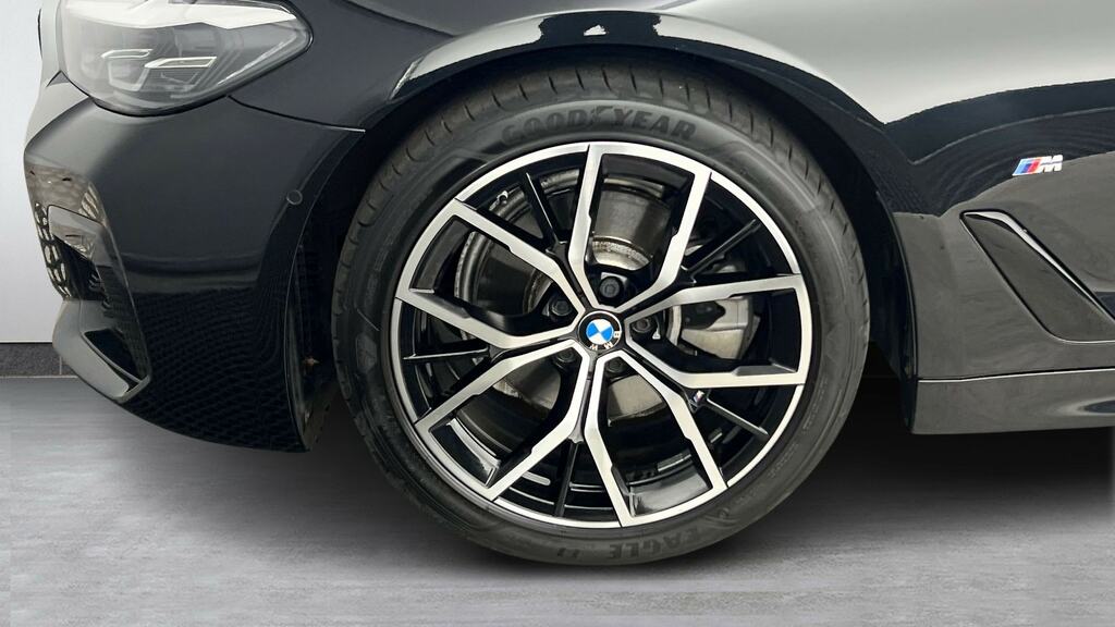 BMW 5 Series 530E M Sport Tech Pack Black #14