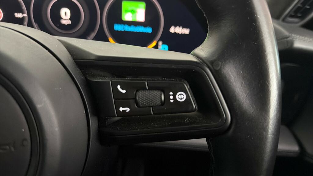 Porsche Taycan 4S 93Kwh Grey #18