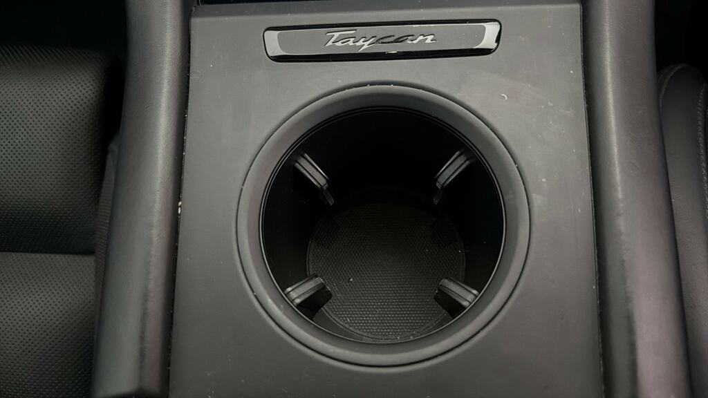 Porsche Taycan 4S 93Kwh Grey #19