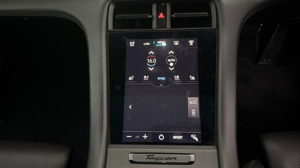 Porsche Taycan 4S 93Kwh Grey #16