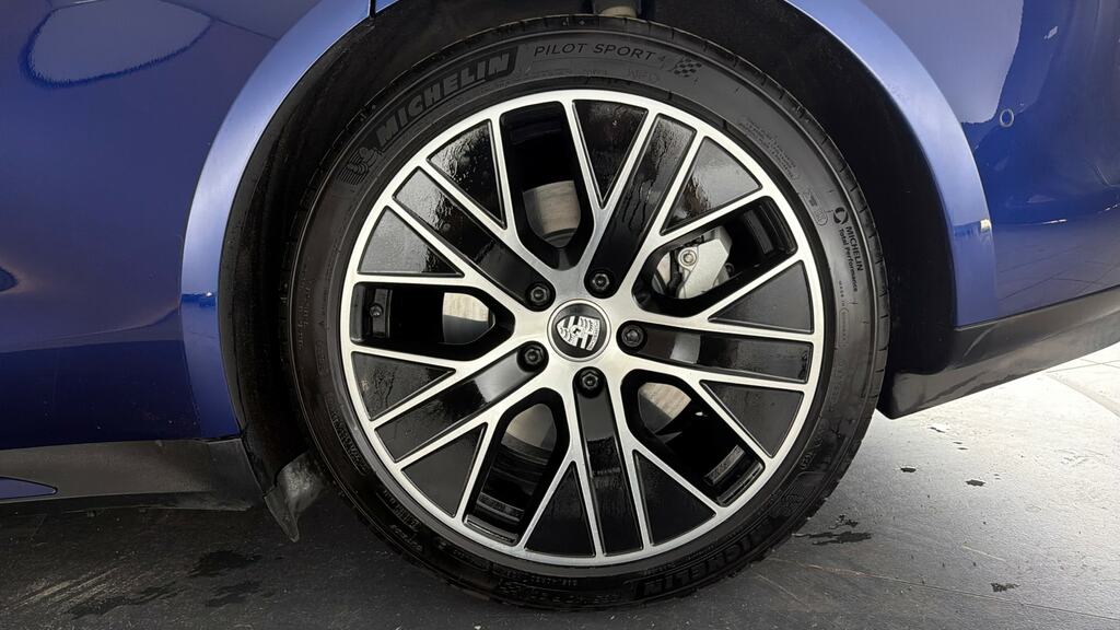 Porsche Taycan 4S 93Kwh Grey #25
