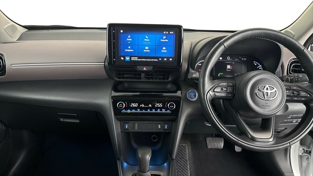 Toyota Yaris Cross 1.5 Hybrid Excel Cvt White #6
