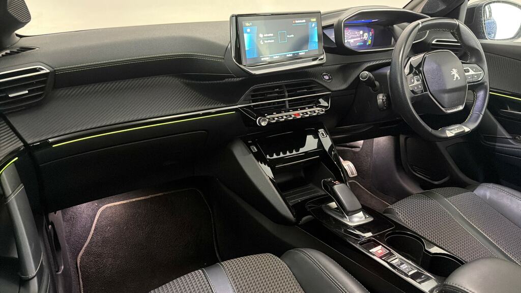 Peugeot e-208 Gt Black #11