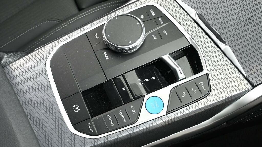 BMW i4 440Kw M60 83.9Kwh Tech Pack Black #10