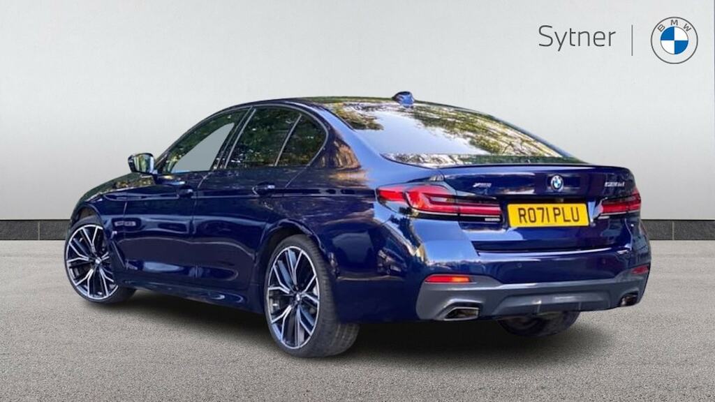 BMW 5 Series 520D Xdrive Mht M Sport Step Blue #2