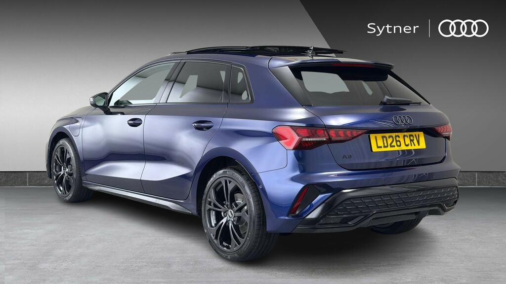 Audi A3 1.5 Tfsi E 204 Black Ed S Tronic Tech Pro Blue #3