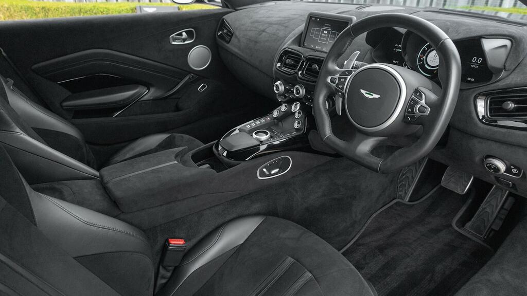 Aston Martin V8 Zf 8 Speed Silver #3