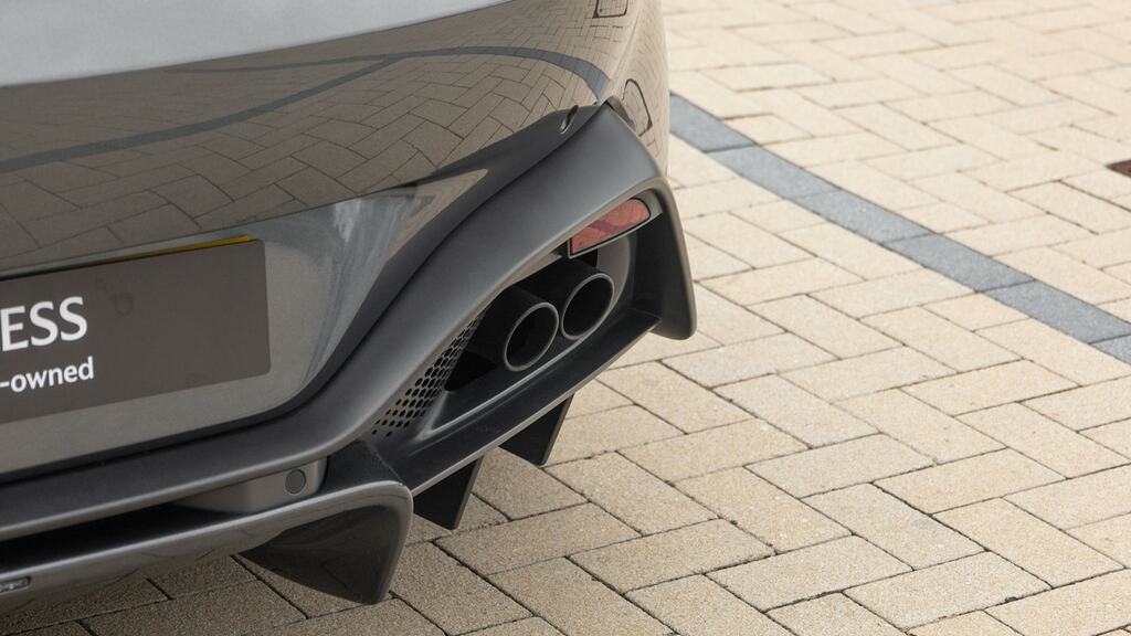 Aston Martin V8 Vantage Coupe V8 Coupe Silver #39