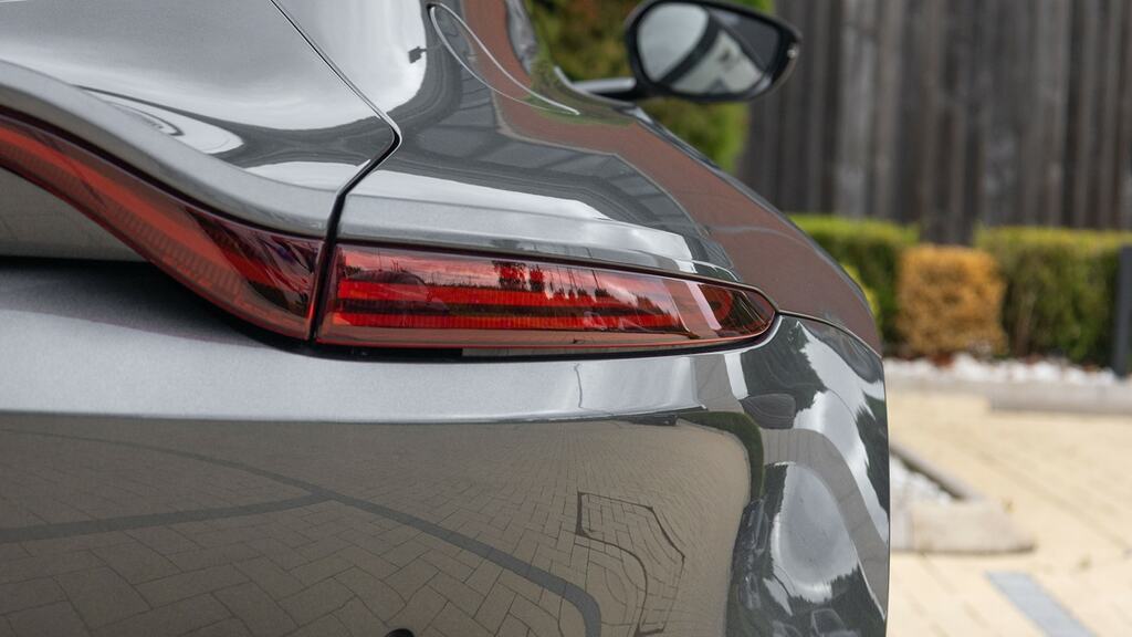 Aston Martin V8 Vantage Coupe V8 Coupe Silver #37