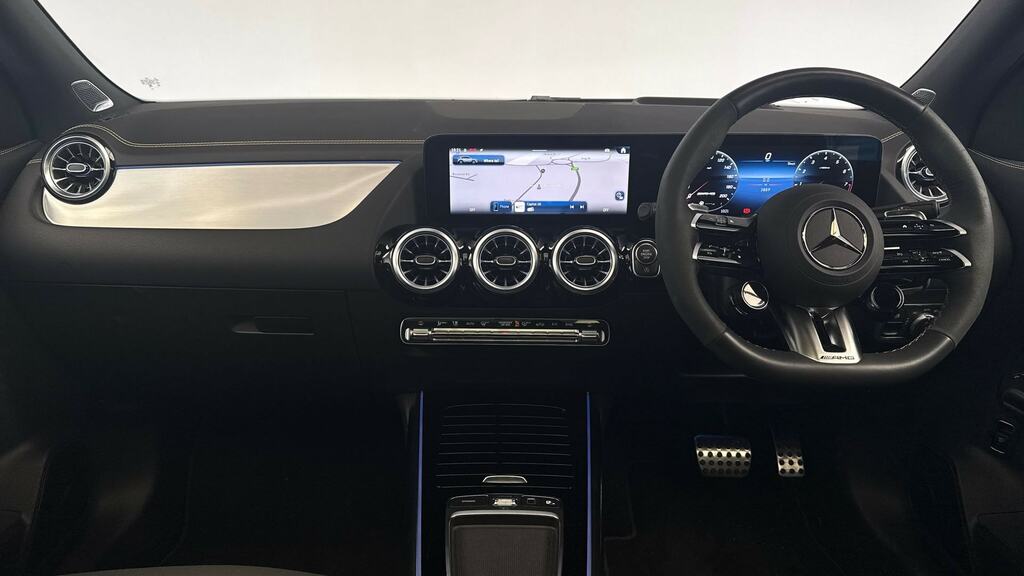 Mercedes-Benz GLA Class 200 Sport Executive Black #10