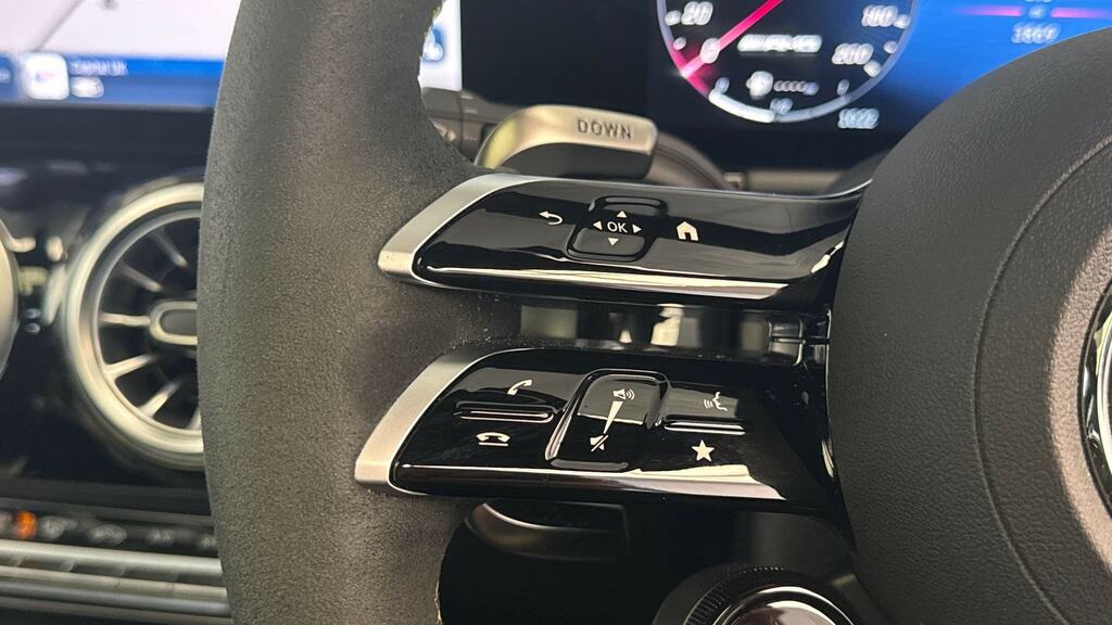 Mercedes-Benz GLA Class 200 Sport Executive Black #14