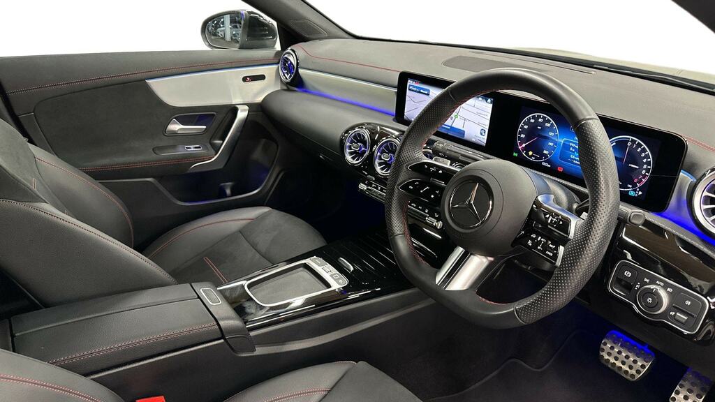 Mercedes-Benz CLA Class Cla 250E Amg Line Executive Tip KR25VZF Black #3