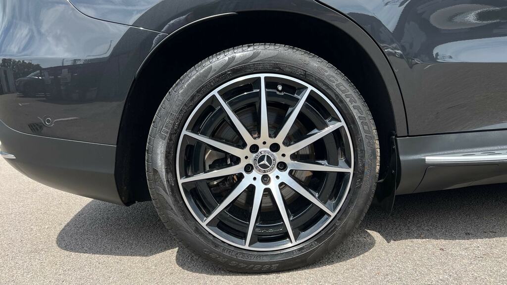 Mercedes-Benz EQC Eqc 400 300Kw Amg Line Edition 80Kwh KT73XXK Grey #5