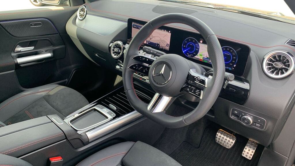 Mercedes-Benz EQA Eqa 250 140Kw Urban Edition 70.5Kwh YJ75XNM Black #3