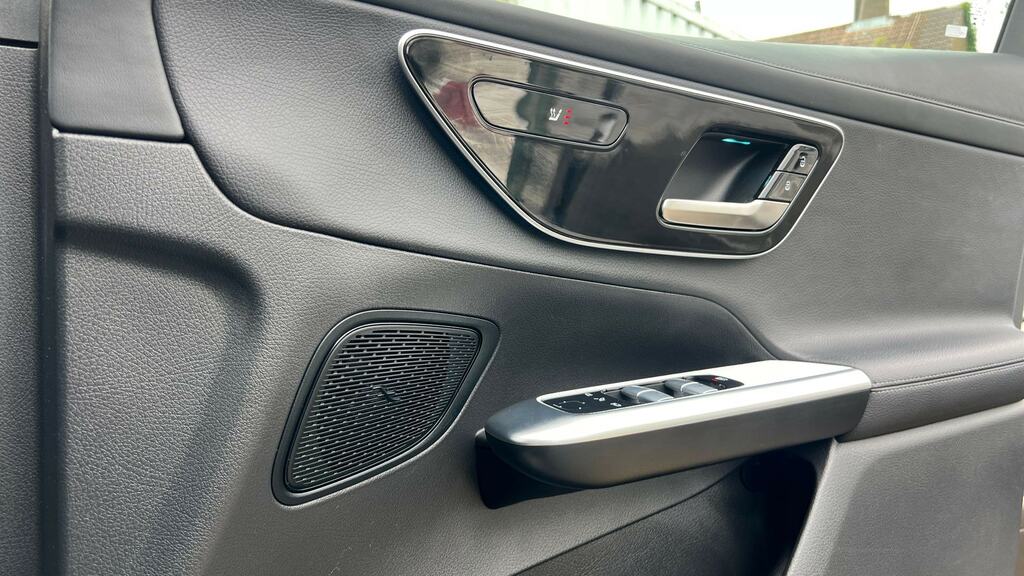 Mercedes-Benz GLC Class Amg Line Black #22