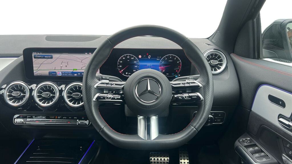 Mercedes-Benz GLA Class Gla 200 Amg Line Executive Black #9