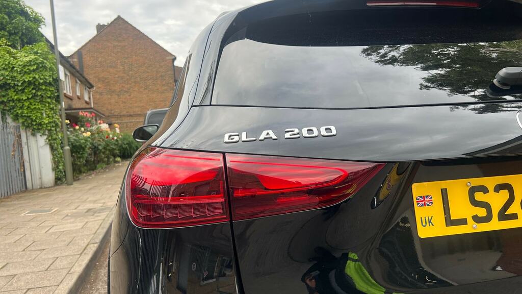 Mercedes-Benz GLA Class Gla 200 Amg Line Executive Black #19