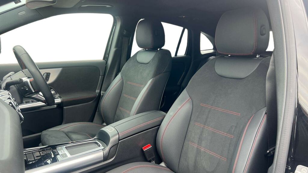 Mercedes-Benz GLA Class Gla 200 Amg Line Executive Black #11