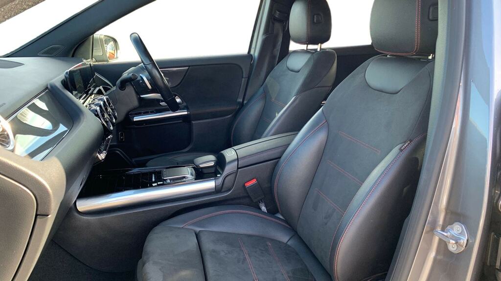 Mercedes-Benz GLA Class 200 D 4Matic Amg Line Black #11