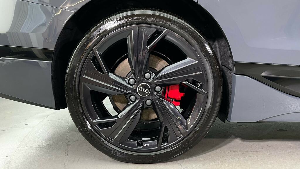 Audi A6 E-tron Avant 210Kw 83Kwh Edition 1 Sv Grey #5