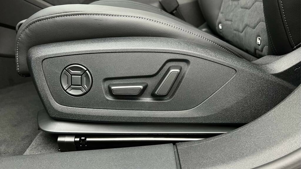 Audi A6 E-tron Avant Audi A6 E-tron Avant 270Kw Performance 100Kwh S Li Grey #41