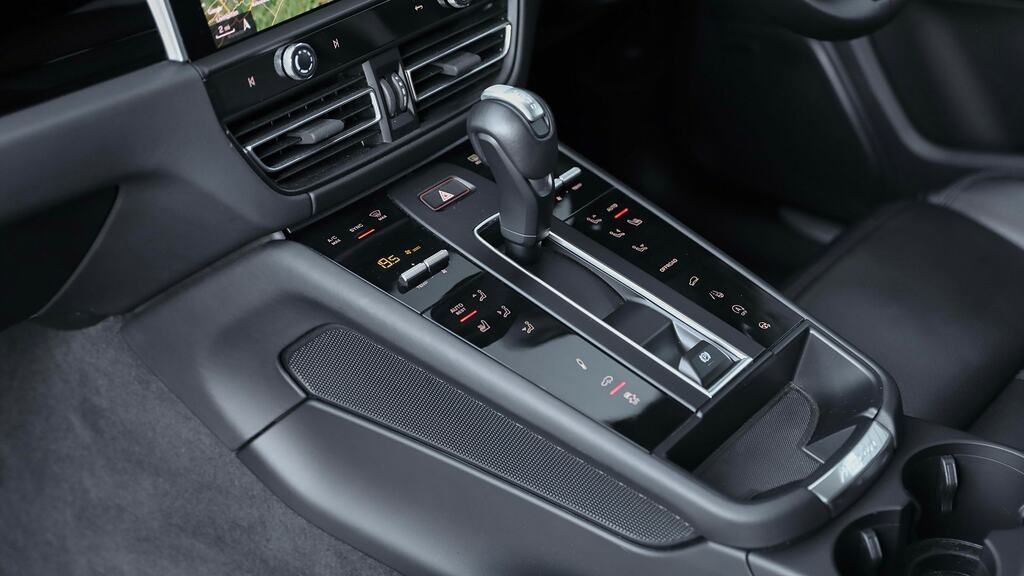 Porsche Macan 265Kw 100Kwh Grey #21