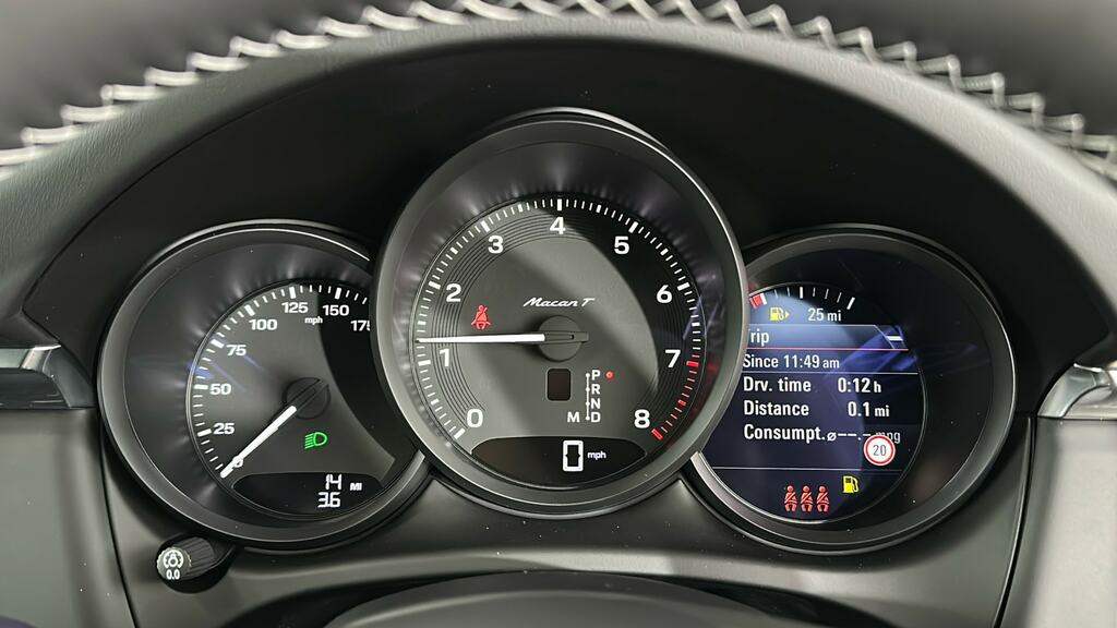 Porsche Macan 420Kw Gts 100Kwh NX26JWY Grey #13