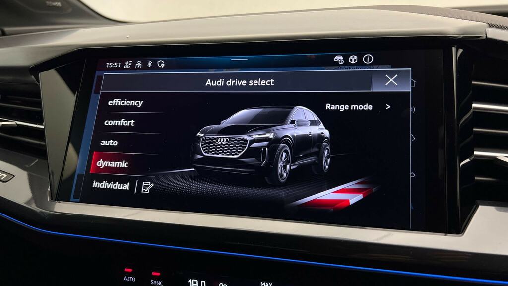 Audi Q4 E Tron 45 Black Edition Sportback 82Kwh Blue #19