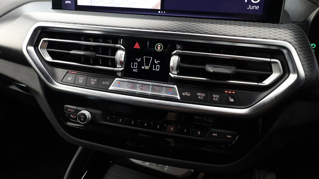 BMW X4 Hybrid #24
