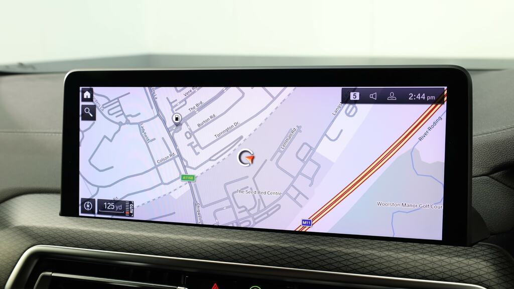 BMW X4 Hybrid #22