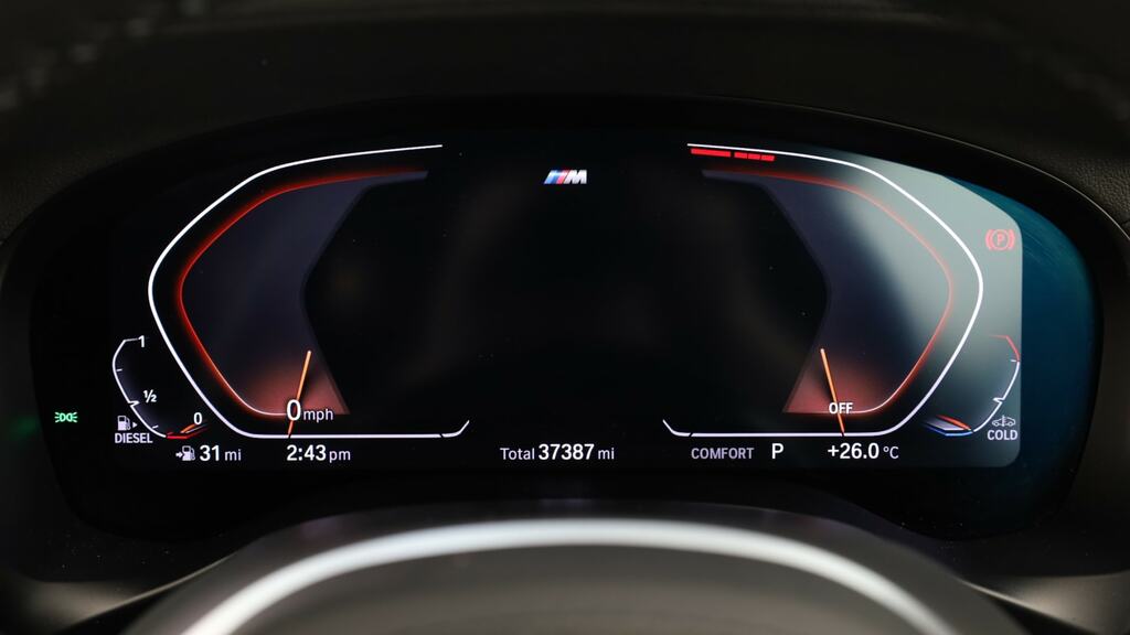 BMW X4 Hybrid #9