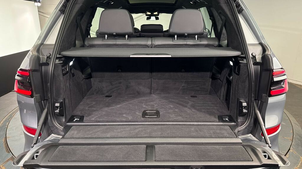 BMW X7 Xdrive40d Mht M Sport Step Black #12