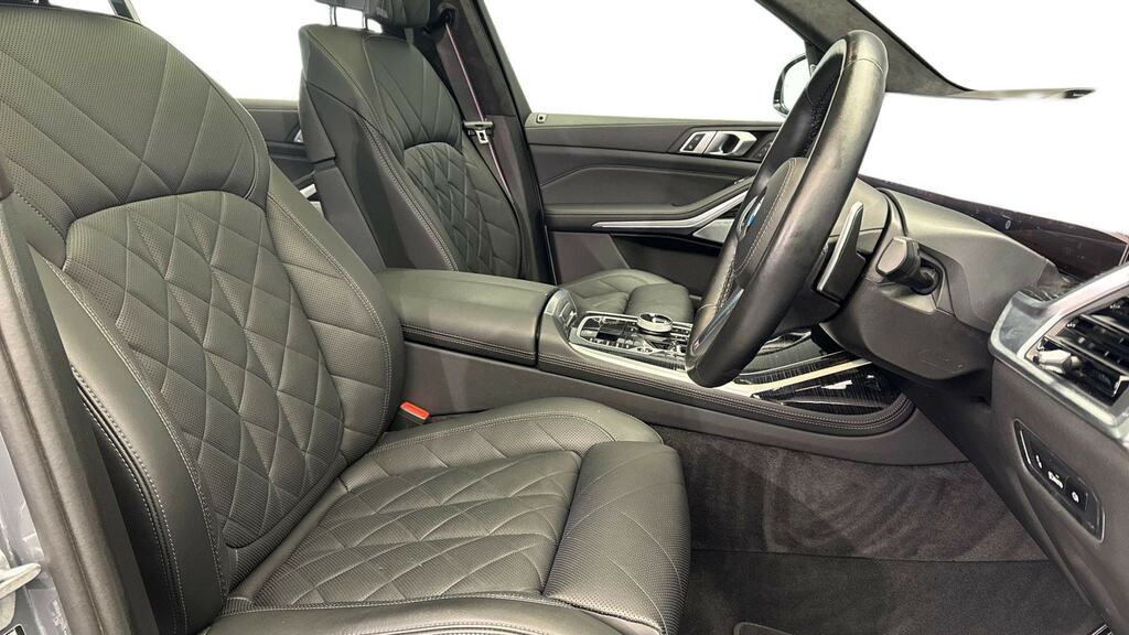 BMW X7 Xdrive40d Mht M Sport Step Black #11