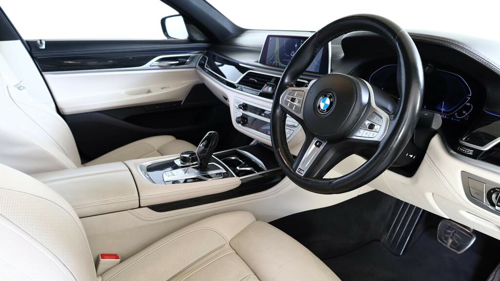 BMW 7 Series 745Le Xdrive M Sport Grey #6